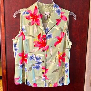 Caribbean Joe Sleeveless Buttondown Blouse, like new